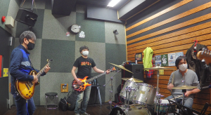 ヤス