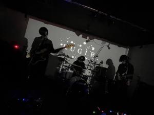RUGIR