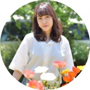 石飛まりな