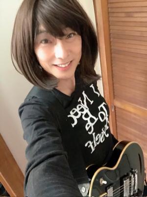 Yワイ