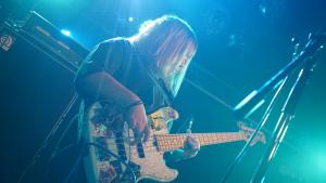 カクレモモジリ